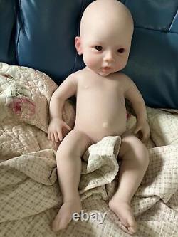 18.5 Reborn Doll Full Body Silicone Reborn Baby Girl Lifelike Newborn Soft Limb