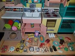 1960s Vtg Barbie DELUXE READING DREAM KITCHEN Near Complete