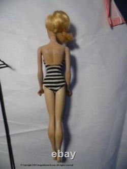 1961 BARBIE B41 DOLL withBLACK VINYL CASE PONYTAIL & LOTS OF ACCESSORIES CG382