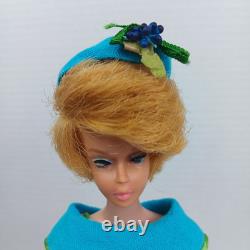 1962 Bubble Cut Ash Blonde Barbie Wearing 1965 Fashion Editor Original Outfit