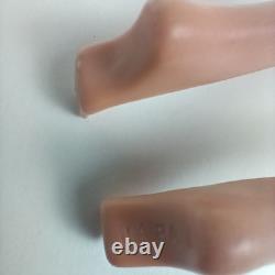 1962 Bubble Cut Ash Blonde Barbie Wearing 1965 Fashion Editor Original Outfit