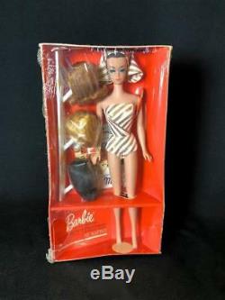 1962 FASHION QUEEN BARBIE Doll 870 With Wigs Wrist tag shoes booklet SEALED Rare