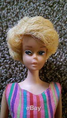 1965 Rare Bendable Leg Blonde Bubblecut Barbie Stock #1070