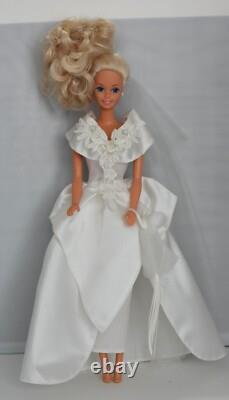 1966 Mattel Haute Couture Wedding Gown Blonde Hair Blue Eyes Bride Barbie Doll