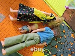 1970s Mattel The Sunshine Family Home Foldable Vinyl House Dolls Accessories Vtg