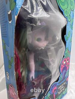1972 MB EMERALD THE ENCHANTED WITCH DOLL w light up eyes No. 1000 In Box