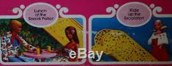 1975 BARBIE FASHION PLAZA Shopping Mall Playset TRUE NRFB MIB Vintage Superstar