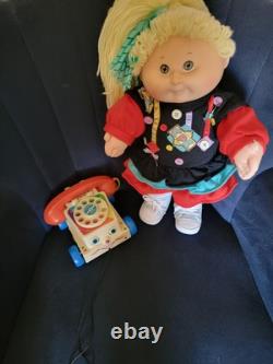 1990 Cabbage Patch Kid HTF, BENDABLE ARMS/ LEGS FIRST EDITION OAA