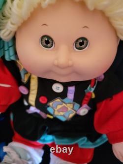 1990 Cabbage Patch Kid HTF, BENDABLE ARMS/ LEGS FIRST EDITION OAA