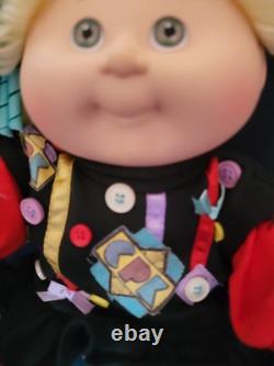 1990 Cabbage Patch Kid HTF, BENDABLE ARMS/ LEGS FIRST EDITION OAA