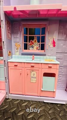 2005 Barbie City Pretty Townhouse Playset 2-Story Folding House Mattel Rare VTG