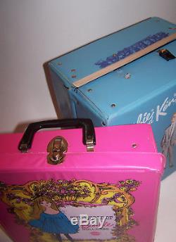 5 Vintage 1960s Barbie Dolls 2 Carry Cases & Big Pile of Clothes Skipper Ken