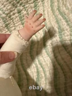 Adorable 18 KAMMER REINHARDT 121 or 321 German Bisque Baby