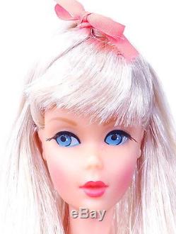 Amazing Vintage Platinum Blonde Twist'N Turn Barbie Doll MINT