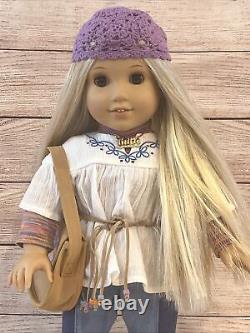 American Girl Doll 18 Julie Long Blonde Hair 2013 With Meet Outfit & Necklace