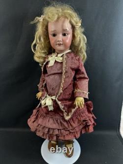 Antique German 25 French SFBJ Crier Marked BodyGautierMolded Eye Brows