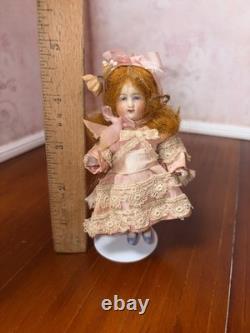 Antique German Bisque Dolls 8091 0½B Dollhouse Scene Bunnies