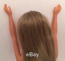 BEAUTIFUL Vintage Mod Ash Blonde Straight Leg Standard Barbie Doll 1190 Sheath