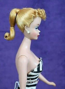 BEAUTY #4 Vintage Barbie Blond Ponytail OSS Glasses Shoes Std Repro Box BIN