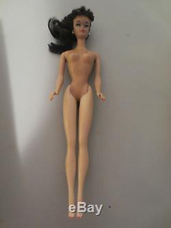 Barbie Doll # 850 BRUNETTE WITH BOX AND STAND