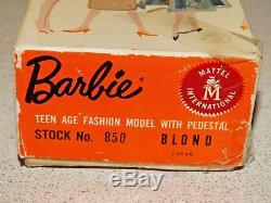 Barbie VINTAGE Blonde #4 PONYTAIL BARBIE Doll withFactory Bun & BOX