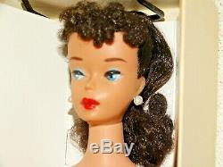 Barbie VINTAGE Brunette #4 PONYTAIL BARBIE Doll withPedestal Stand & Box