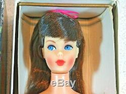 Barbie VINTAGE Brunette STANDARD BARBIE Doll withBox