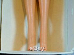 Barbie VINTAGE Brunette STANDARD BARBIE Doll withBox