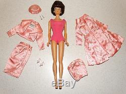 Barbie VINTAGE Complete SPARKLING PINK Giftset with Brunette BUBBLECUT Doll