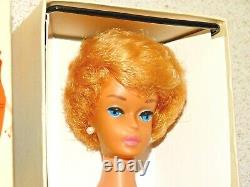 Barbie VINTAGE White Ginger 1961 BUBBLECUT BARBIE Doll withLight Hair & Box