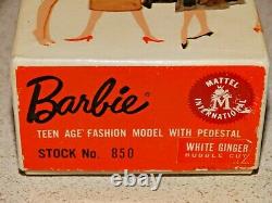 Barbie VINTAGE White Ginger 1961 BUBBLECUT BARBIE Doll withLight Hair & Box