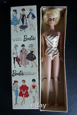 Beautiful Barbie Mattel 1964 European Pale Blonde Sidepart Bubble Cut in Box