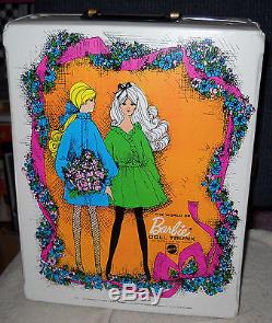 Beautiful Vintage Blonde TNT Barbie withTrunk & Clothes & Accessories