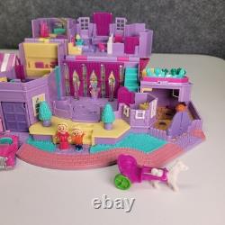 Bluebird Toys 1994 Vintage Polly Pocket Magical Mansion Playset Light Up Set