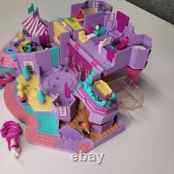 Bluebird Toys 1994 Vintage Polly Pocket Magical Mansion Playset Light Up Set