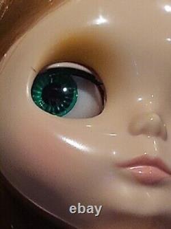 Blythe Doll Cwc Tomy Realistic Female Girl Brunette 2006 Rare Green Eyes