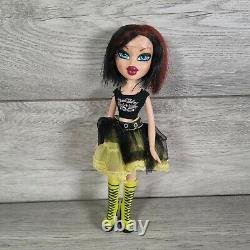 Bratz Wicked Princess Twins Twiins Twinz Twiinz Diona & Ciara Outfits and Shoes