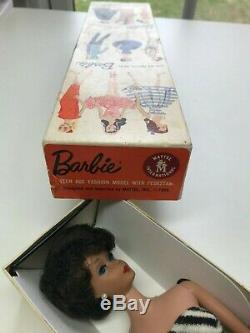 Brunette 1961 MATTEL Bubble cut in BOX BARBIE VINTAGE