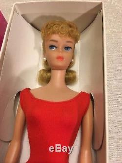 C1962 #850 Mattel Barbie Ponytail Blonde Straight Leg in Red Jersey Swimsuit