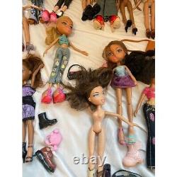 COLLECTION OF 17 MGA BRATZ DOLLS Lot