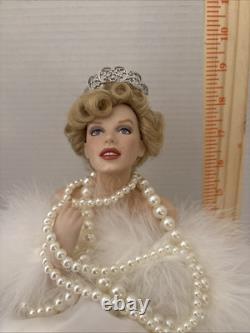 Franklin Mint Marilyn Monroe Dripping In Pearls