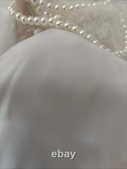 Franklin Mint Marilyn Monroe Dripping In Pearls