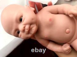Full Body Silicone Reborn Baby Doll Realistic Lifelike Boy Doll Bebe Reborn Doll