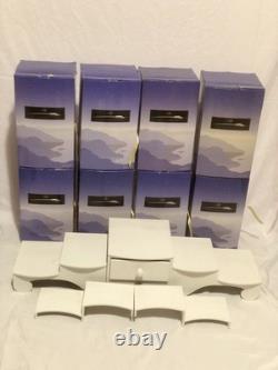 Girls Of Many Lands Dolls By American Girl 8 dolls Withboxes Books & display shelf