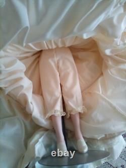 Gorgeous Franklin Heirloom 22 Queen Victoria Bride Doll