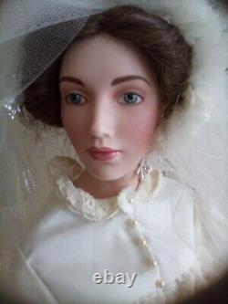Gorgeous Franklin Heirloom 22 Queen Victoria Bride Doll