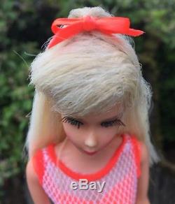 HTF Vintage Platinum Blonde Twist'N Turn Barbie Doll OSS GORGEOUSLY MINT