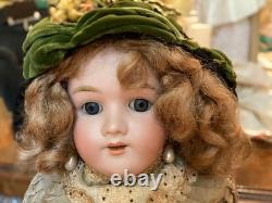Heinrich Handwerch / Simon Halbig Doll