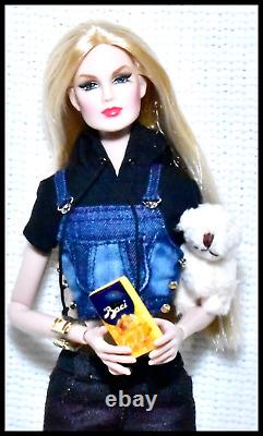 INTEGRITY Toys Color Infusion Adaline King Luxe Life Fashion Royalty Doll