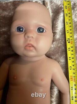 IVITA Lifelike Pretty Baby Silicone Reborn Baby Doll Infant Girl Art Collection